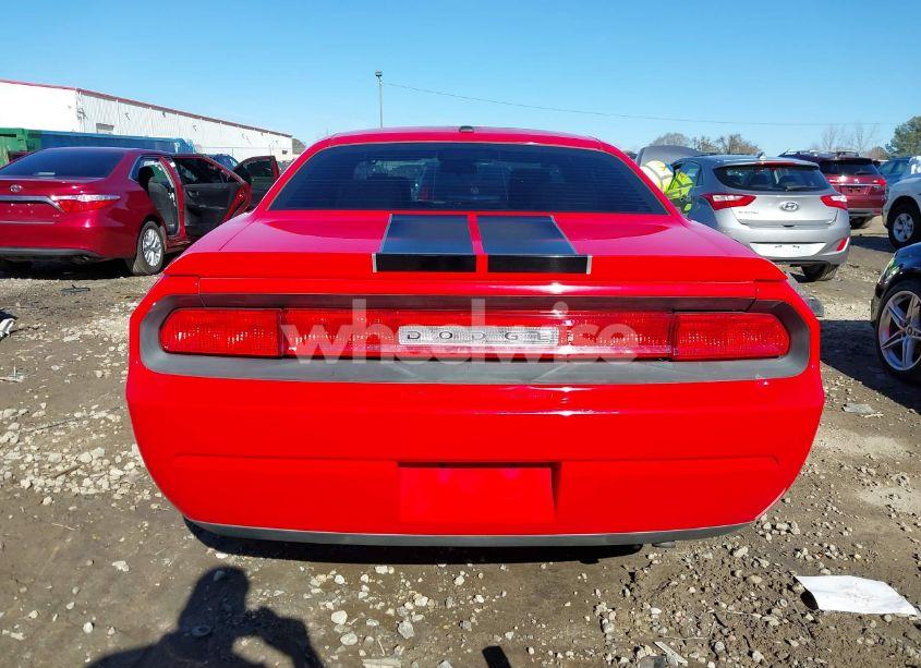 Photo 15 of 2010 Dodge Challenger SE (VIN 2B3CJ4DV2AH219872)