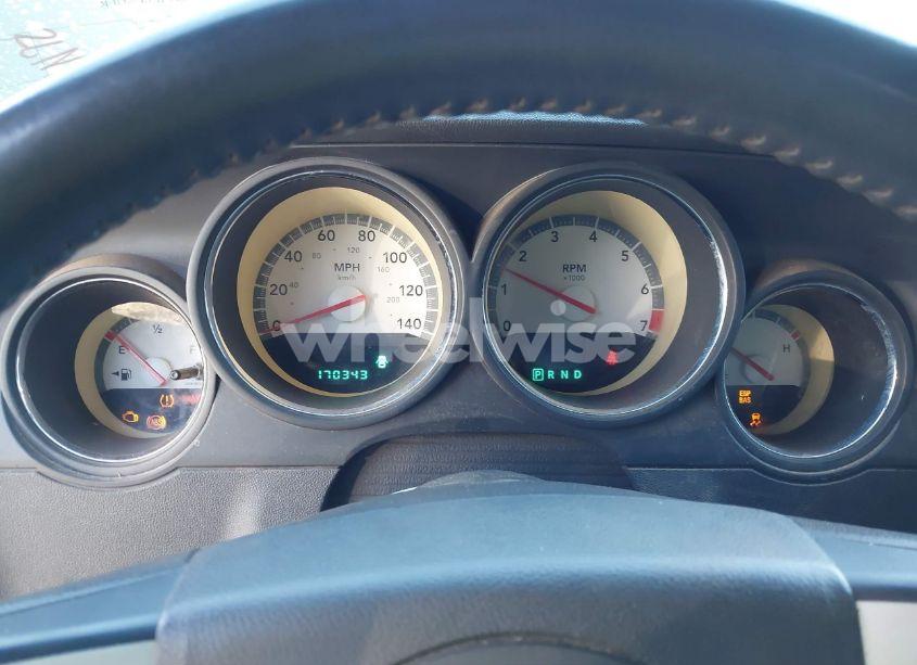 Photo 7 of 2010 Dodge Challenger SE (VIN 2B3CJ4DV2AH219872)