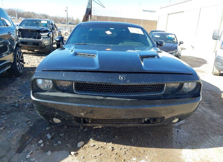 Photo 13 of 2010 Dodge Challenger SE (VIN 2B3CJ4DV2AH322855)