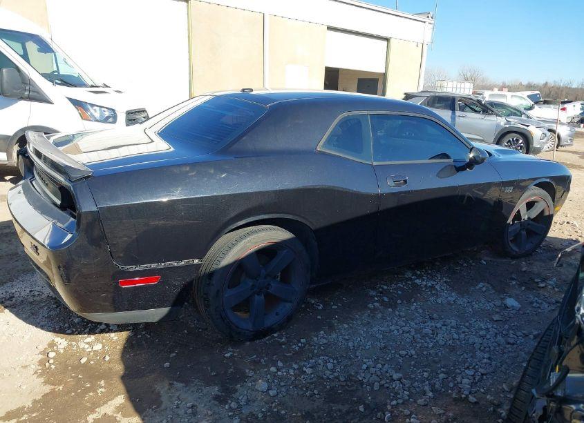 Photo 14 of 2010 Dodge Challenger SE (VIN 2B3CJ4DV2AH322855)