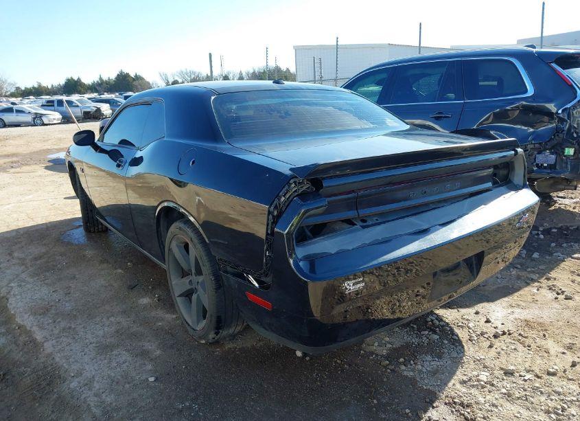 Photo 3 of 2010 Dodge Challenger SE (VIN 2B3CJ4DV2AH322855)