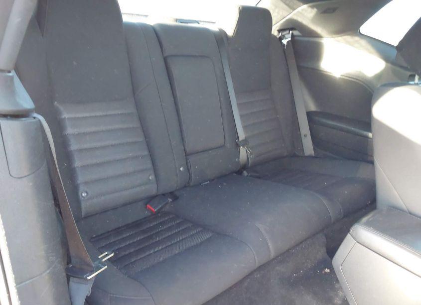 Photo 8 of 2010 Dodge Challenger SE (VIN 2B3CJ4DV2AH322855)