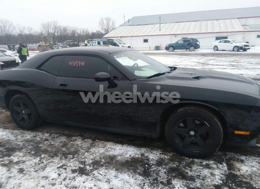 Photo 13 of 2010 Dodge Challenger SE (VIN 2B3CJ4DV3AH109316)