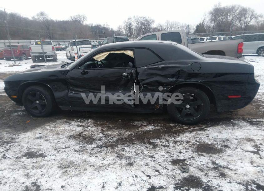 Photo 14 of 2010 Dodge Challenger SE (VIN 2B3CJ4DV3AH109316)