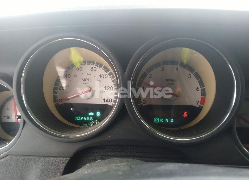 Photo 7 of 2010 Dodge Challenger SE (VIN 2B3CJ4DV3AH109316)