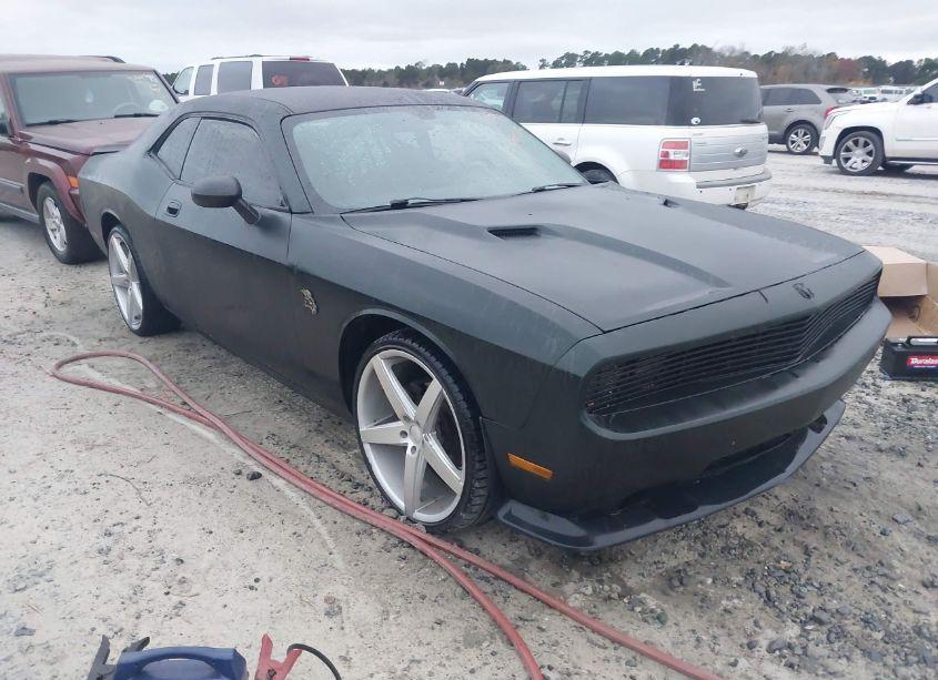 2010 Dodge Challenger SE (VIN 2B3CJ4DV3AH321665) main photo