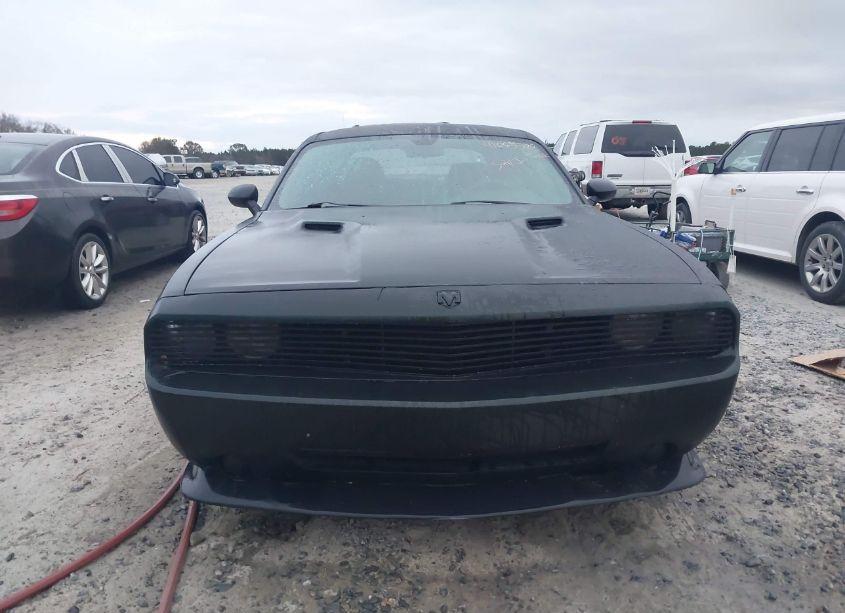 Photo 12 of 2010 Dodge Challenger SE (VIN 2B3CJ4DV3AH321665)
