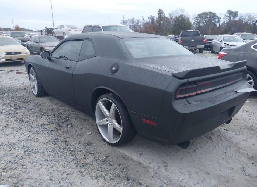 Photo 3 of 2010 Dodge Challenger SE (VIN 2B3CJ4DV3AH321665)