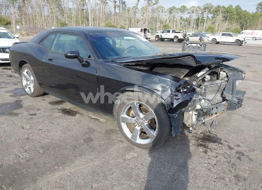 2010 Dodge Challenger SE (VIN 2B3CJ4DV3AH323593) main photo