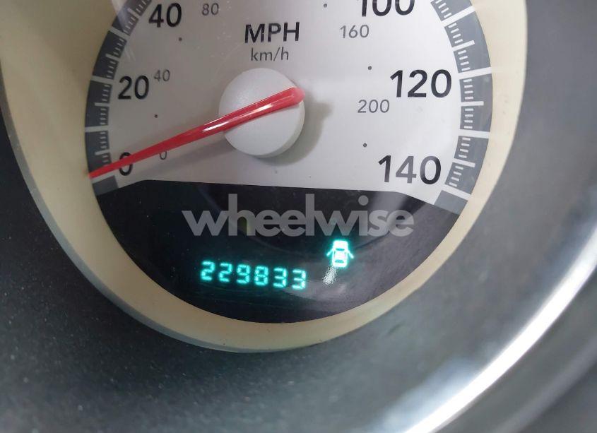 Photo 15 of 2010 Dodge Challenger SE (VIN 2B3CJ4DV3AH323593)