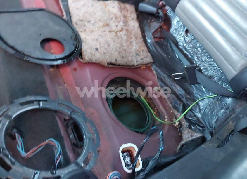 Photo 17 of 2010 Dodge Challenger SE (VIN 2B3CJ4DV4AH240870)