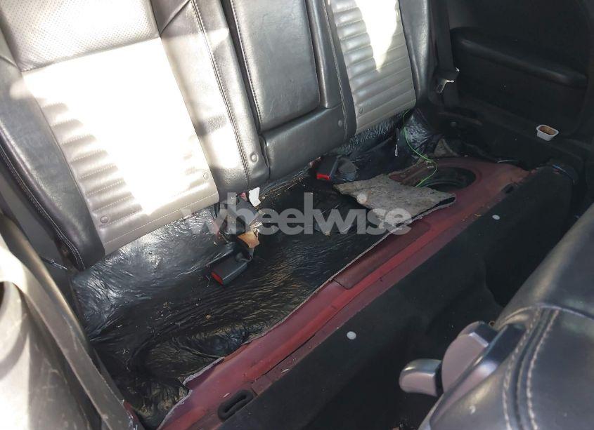 Photo 8 of 2010 Dodge Challenger SE (VIN 2B3CJ4DV4AH240870)