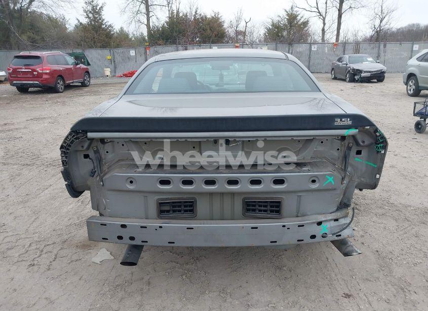 Photo 16 of 2010 Dodge Challenger SE (VIN 2B3CJ4DV4AH318483)