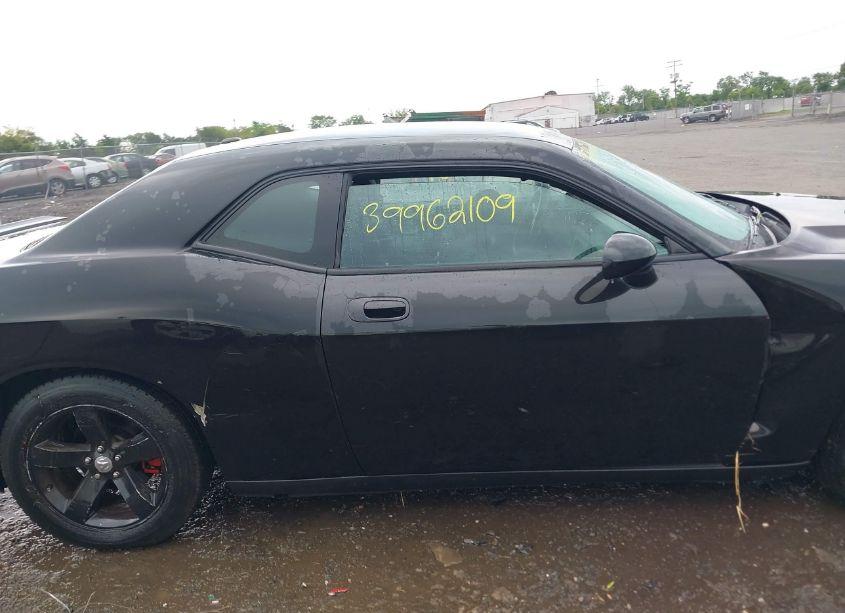 Photo 14 of 2010 Dodge Challenger SE (VIN 2B3CJ4DV5AH190044)