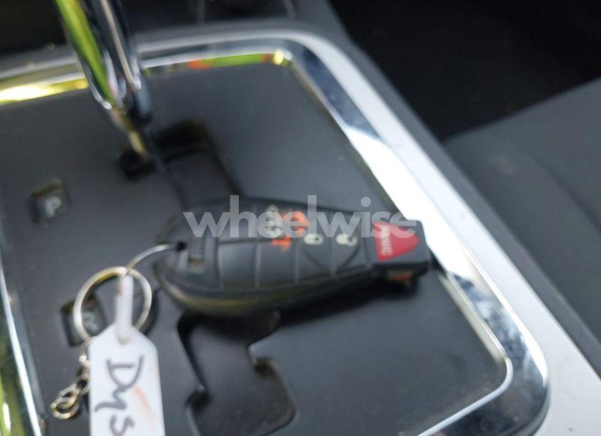 Photo 11 of 2010 Dodge Challenger SE (VIN 2B3CJ4DV5AH255278)