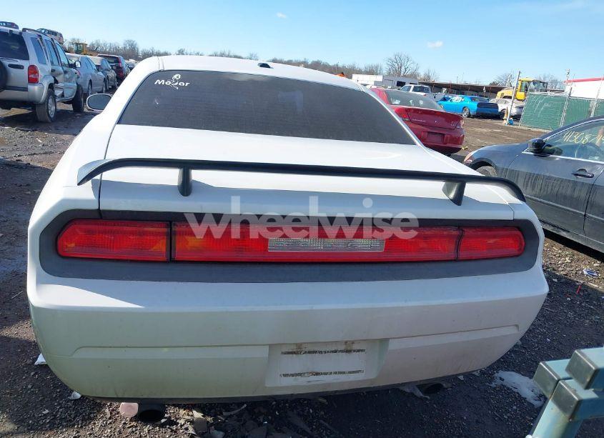 Photo 16 of 2010 Dodge Challenger SE (VIN 2B3CJ4DV5AH255278)