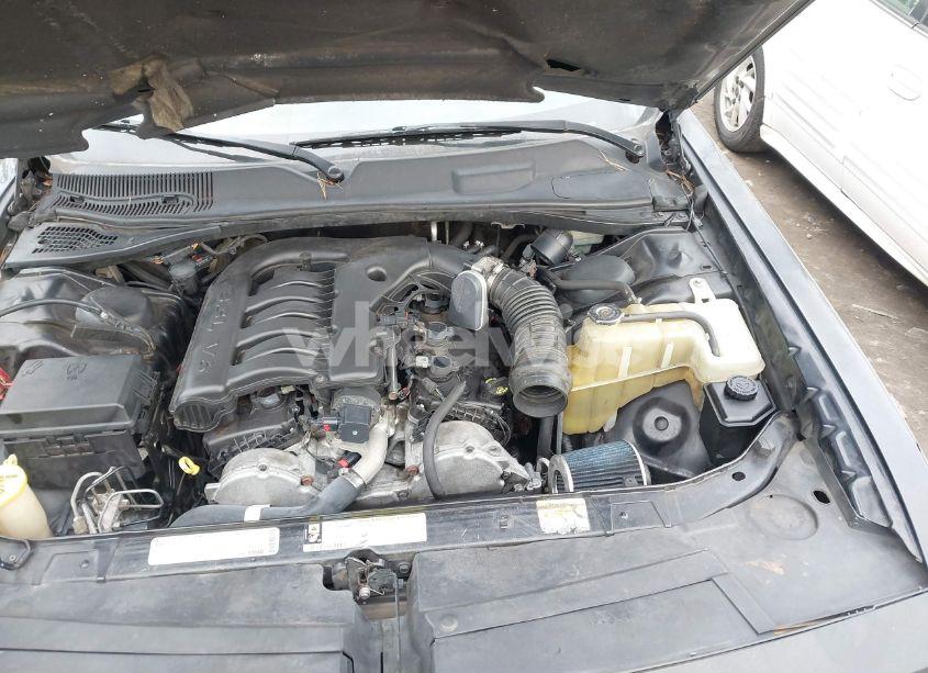 Photo 10 of 2010 Dodge Challenger SE (VIN 2B3CJ4DV5AH275370)