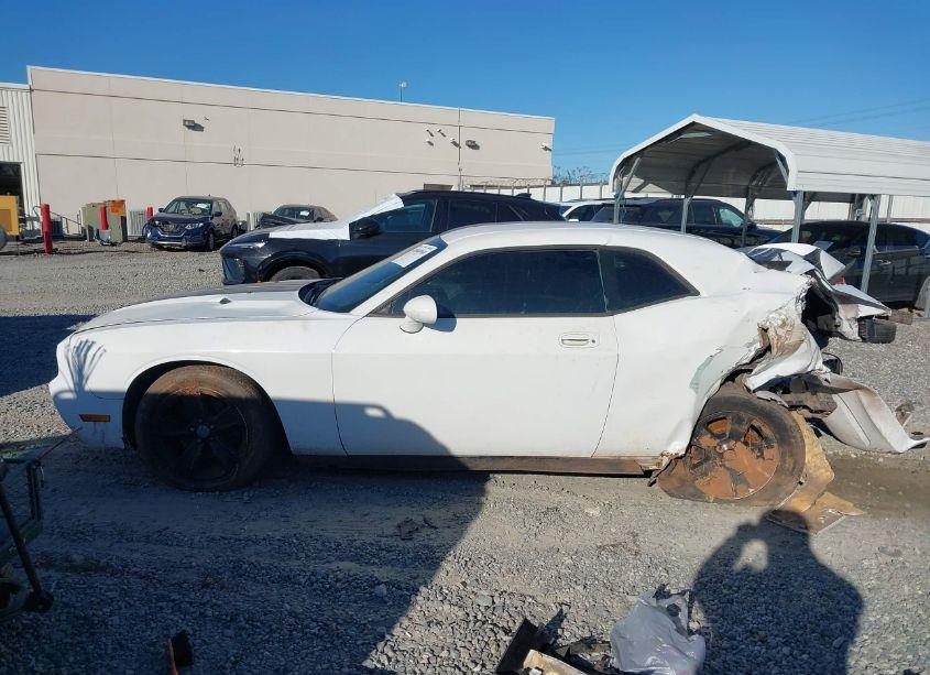 Photo 15 of 2010 Dodge Challenger SE (VIN 2B3CJ4DV5AH319383)