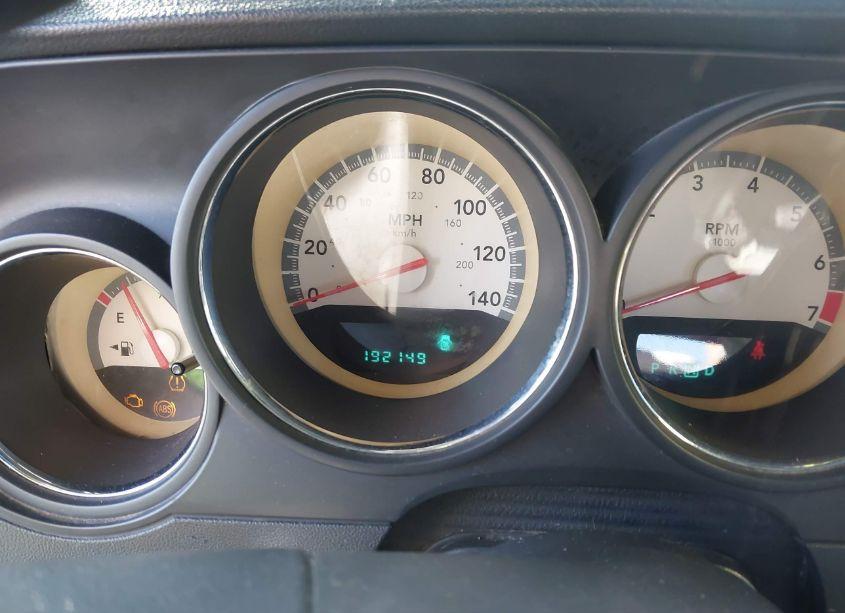 Photo 16 of 2010 Dodge Challenger SE (VIN 2B3CJ4DV5AH319383)