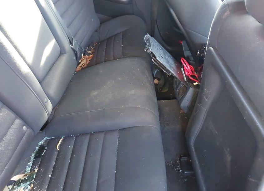 Photo 8 of 2010 Dodge Challenger SE (VIN 2B3CJ4DV5AH319383)