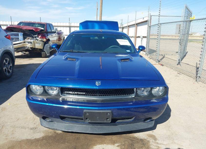 Photo 12 of 2010 Dodge Challenger SE (VIN 2B3CJ4DV5AH321196)