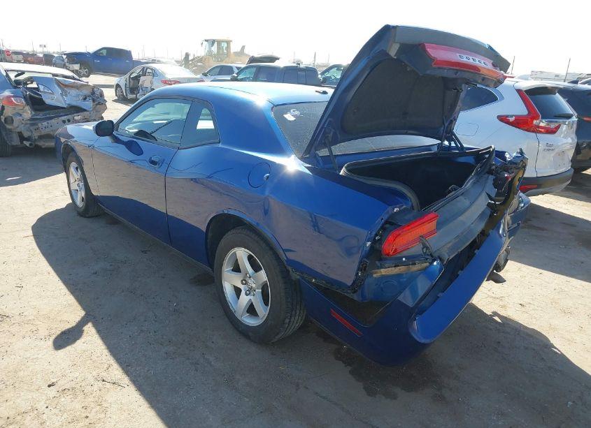 Photo 3 of 2010 Dodge Challenger SE (VIN 2B3CJ4DV5AH321196)