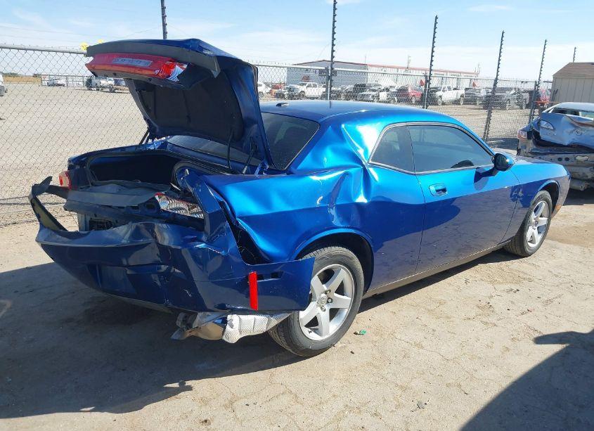 Photo 4 of 2010 Dodge Challenger SE (VIN 2B3CJ4DV5AH321196)