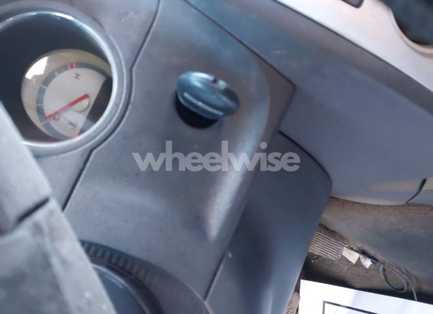 Photo 11 of 2010 Dodge Challenger SE (VIN 2B3CJ4DV7AH208334)