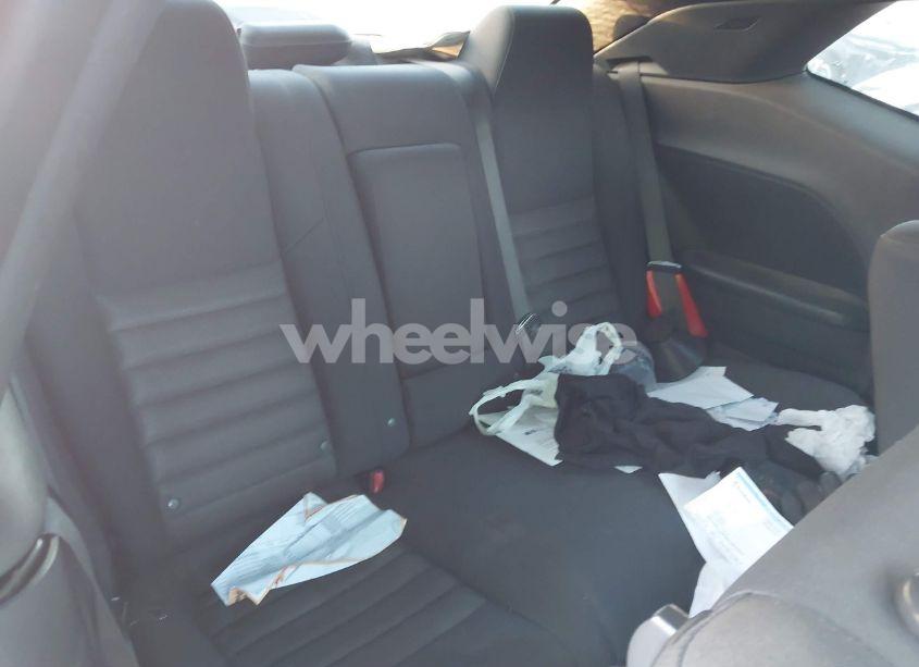 Photo 8 of 2010 Dodge Challenger SE (VIN 2B3CJ4DV7AH208334)