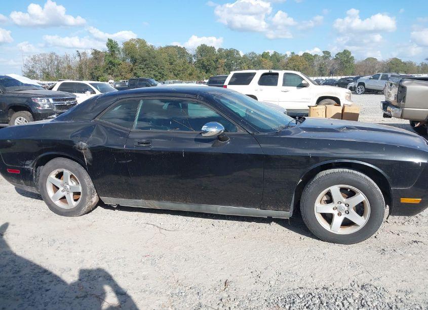 Photo 13 of 2010 Dodge Challenger SE (VIN 2B3CJ4DV8AH199577)