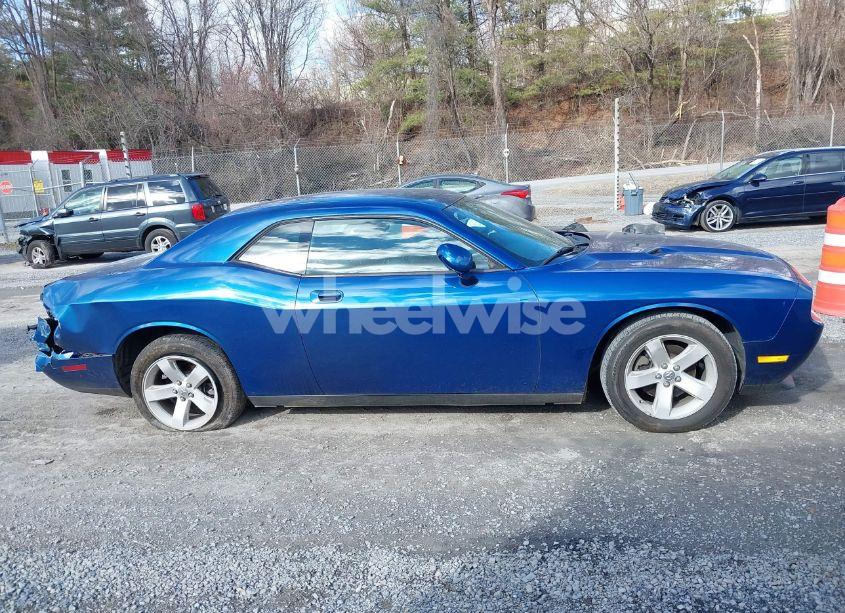 Photo 13 of 2010 Dodge Challenger SE (VIN 2B3CJ4DV8AH319135)