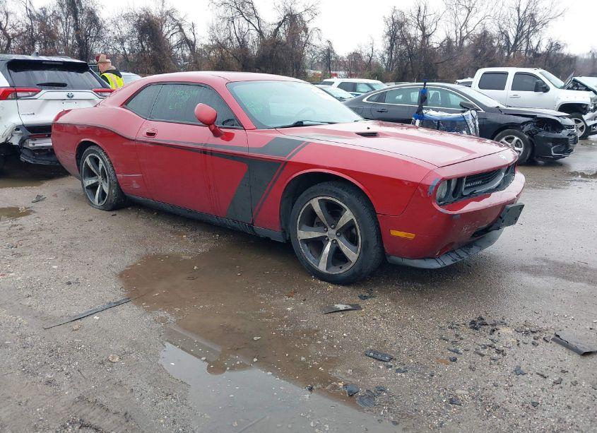2010 Dodge Challenger SE (VIN 2B3CJ4DV9AH278921) main photo