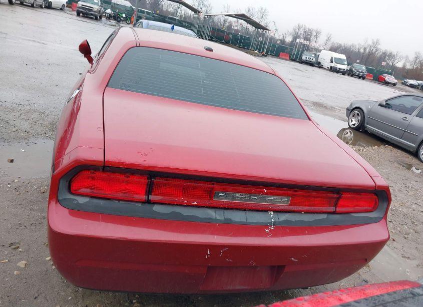 Photo 16 of 2010 Dodge Challenger SE (VIN 2B3CJ4DV9AH278921)