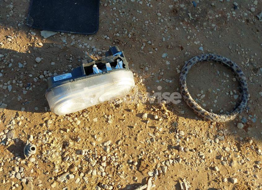 Photo 11 of 2010 Dodge Challenger SE (VIN 2B3CJ4DV9AH318480)