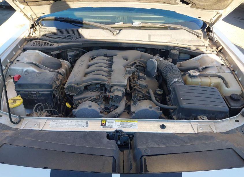 Photo 10 of 2010 Dodge Challenger SE (VIN 2B3CJ4DVXAH179573)