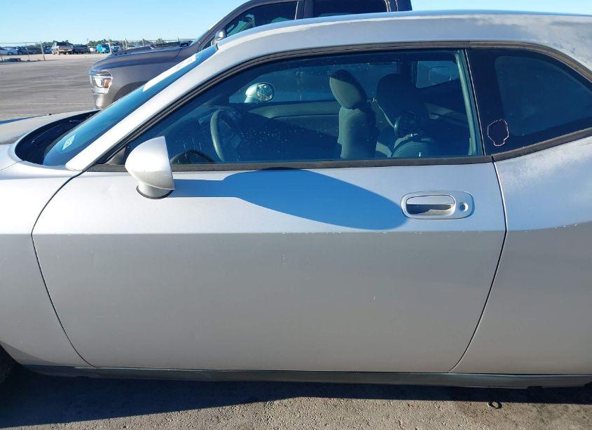 Photo 14 of 2010 Dodge Challenger SE (VIN 2B3CJ4DVXAH179573)