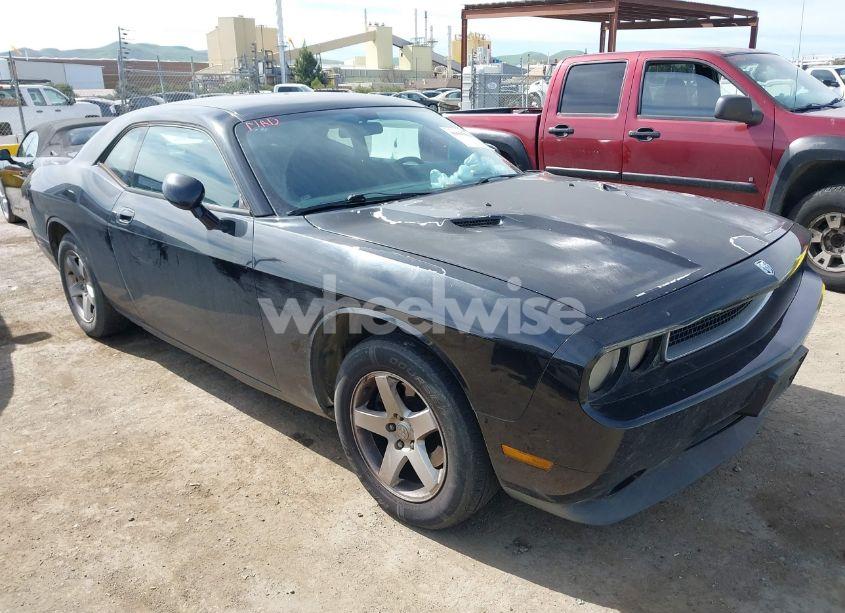 2010 Dodge Challenger SE (VIN 2B3CJ4DVXAH238640) main photo