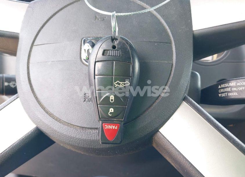 Photo 11 of 2010 Dodge Challenger SE (VIN 2B3CJ4DVXAH238640)