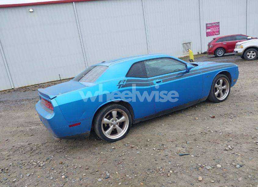 Photo 4 of 2010 Dodge Challenger R/T (VIN 2B3CJ5DT0AH146232)