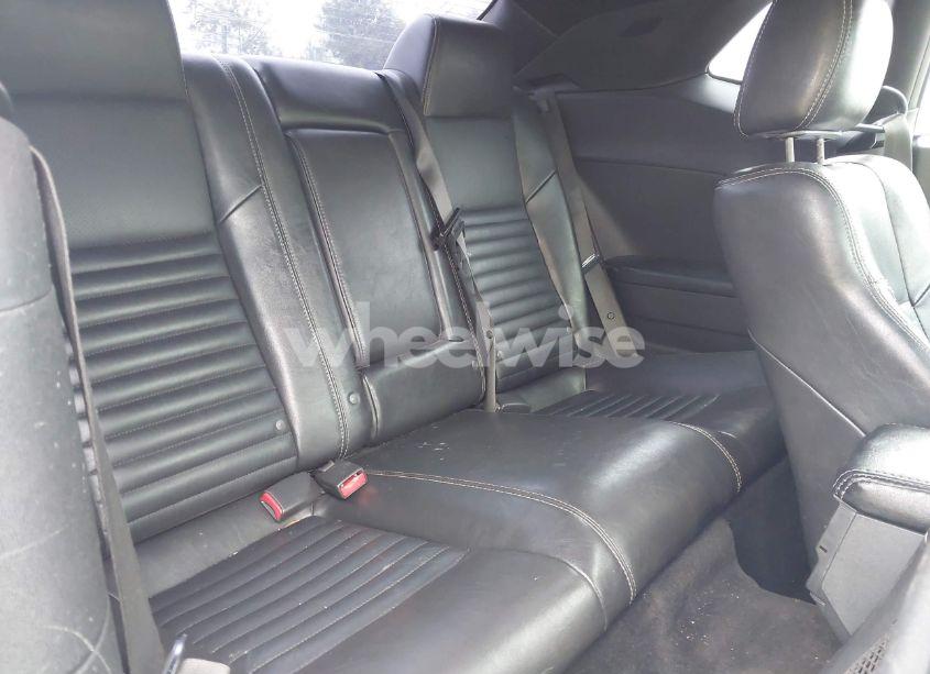 Photo 8 of 2010 Dodge Challenger R/T (VIN 2B3CJ5DT0AH146232)