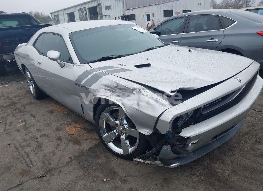 2010 Dodge Challenger R/T (VIN 2B3CJ5DT3AH217956) main photo