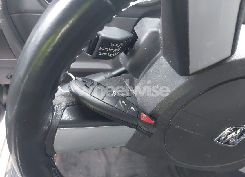 Photo 11 of 2010 Dodge Challenger R/T (VIN 2B3CJ5DT3AH217956)