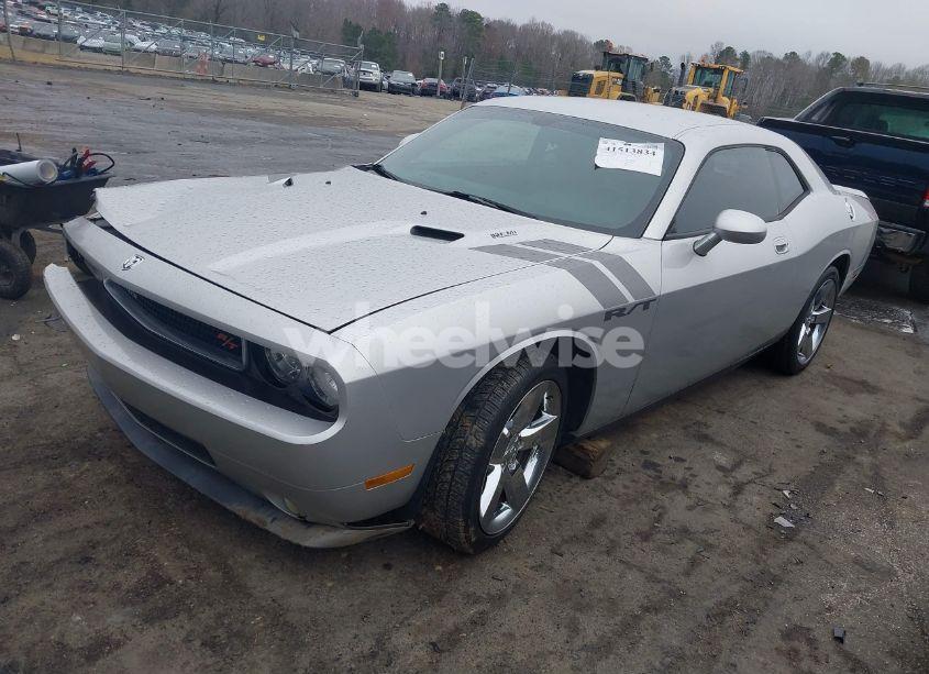 Photo 2 of 2010 Dodge Challenger R/T (VIN 2B3CJ5DT3AH217956)