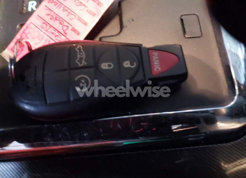 Photo 11 of 2010 Dodge Challenger R/T (VIN 2B3CJ5DT3AH229637)