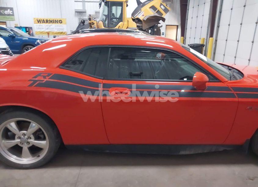 Photo 13 of 2010 Dodge Challenger R/T (VIN 2B3CJ5DT3AH229637)