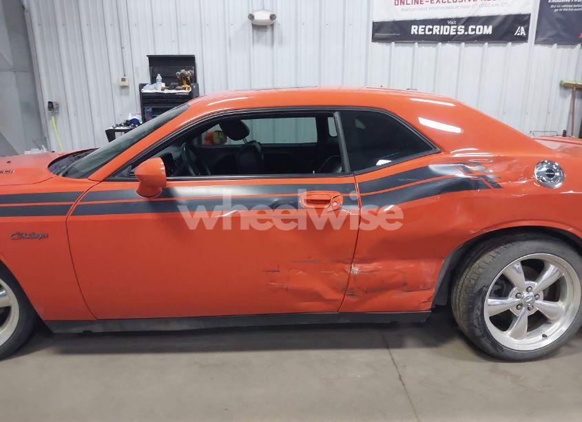 Photo 14 of 2010 Dodge Challenger R/T (VIN 2B3CJ5DT3AH229637)