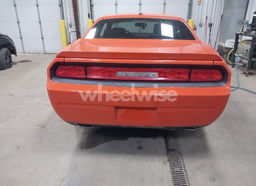 Photo 16 of 2010 Dodge Challenger R/T (VIN 2B3CJ5DT3AH229637)