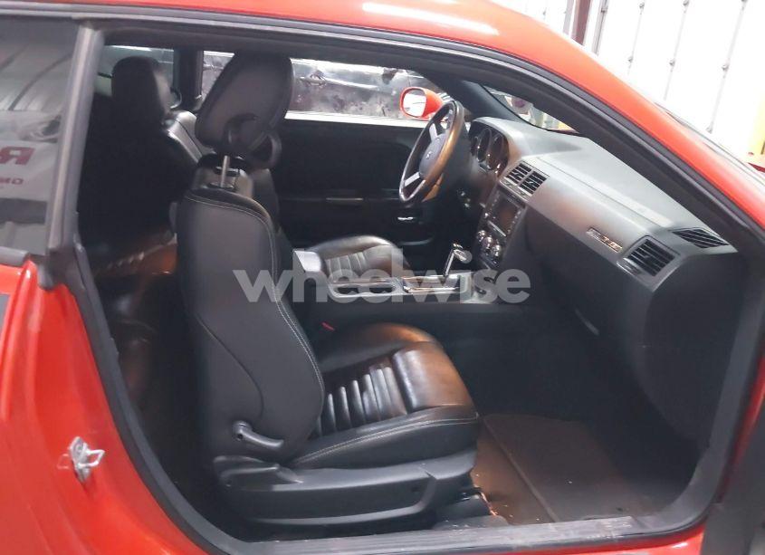 Photo 5 of 2010 Dodge Challenger R/T (VIN 2B3CJ5DT3AH229637)