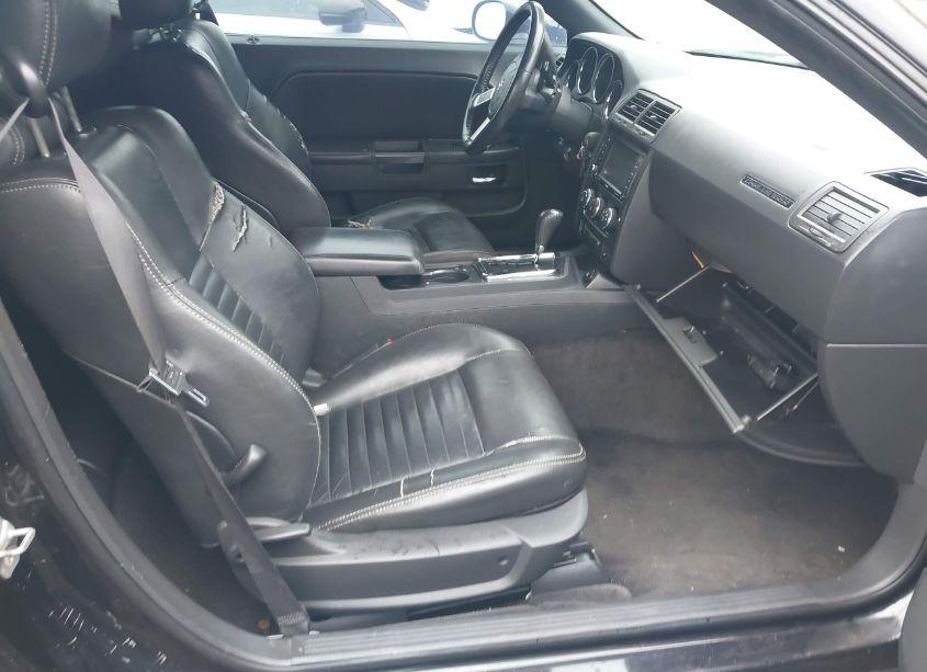 Photo 5 of 2010 Dodge Challenger R/T (VIN 2B3CJ5DT4AH200146)