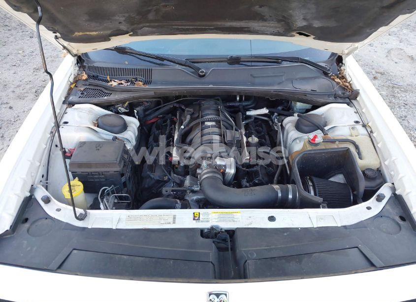 Photo 10 of 2010 Dodge Challenger R/T (VIN 2B3CJ5DT5AH111556)